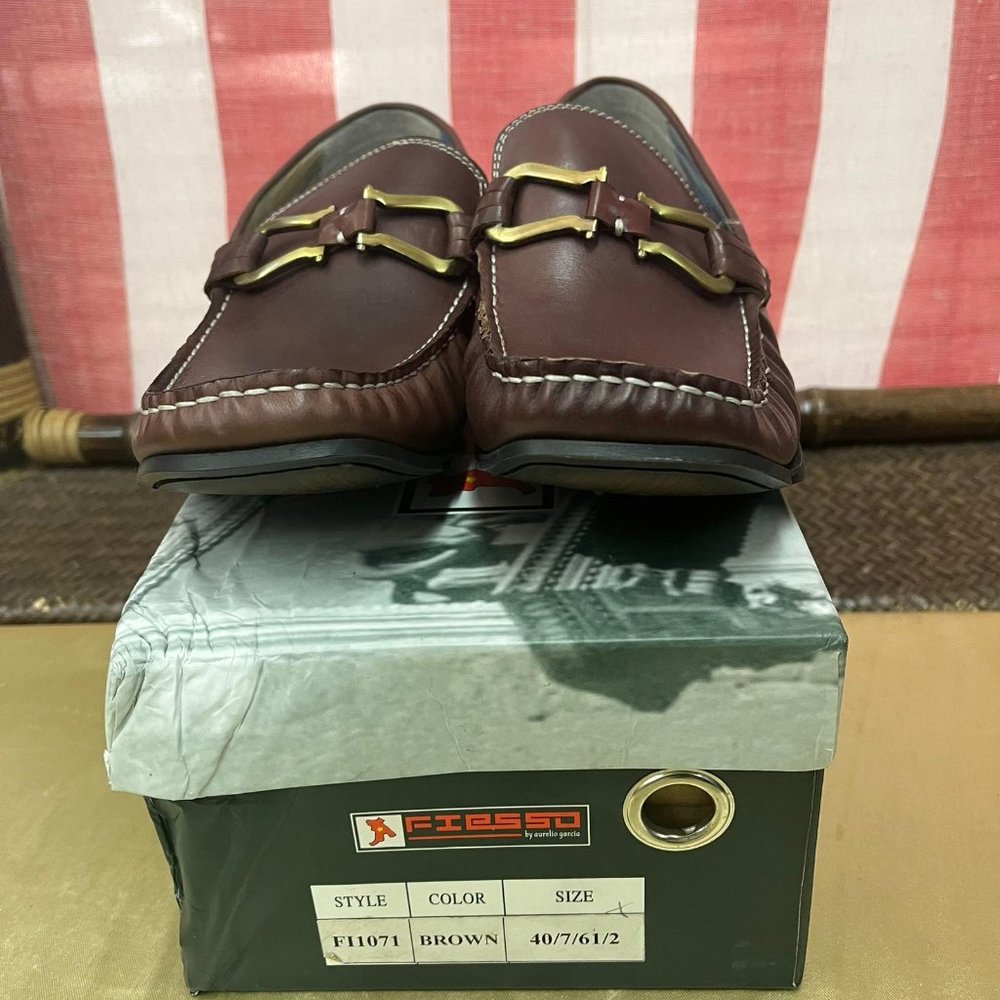 NWB Fiesso Leather Shoes
